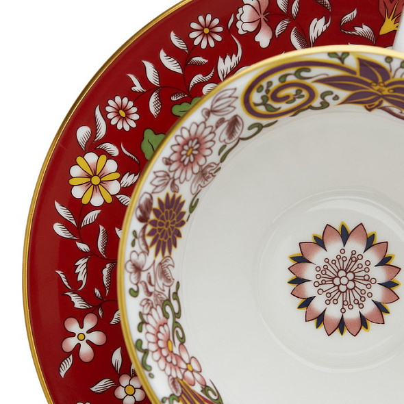 Чашка чайная с блюдцем Crimson Orient 150 мл