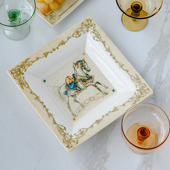 Блюдце квадратное Chevaux du vent 22х22 см