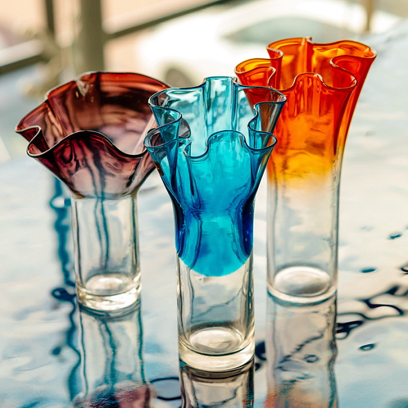 Ваза Glass Design Bizarre 32 см, голубая