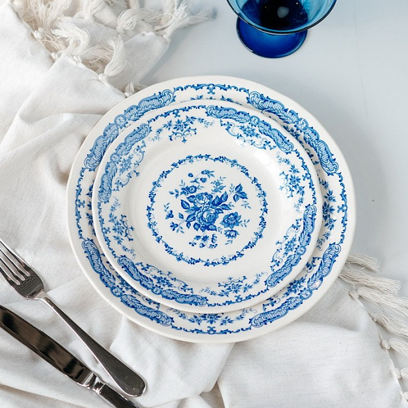 Тарелка столовая Rose Blue 26 см