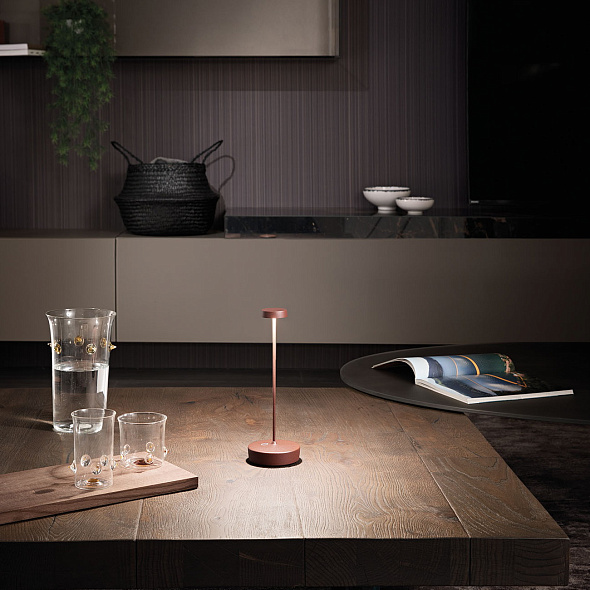 Лампа настольная Zafferano Swap 29 см, красно-оранжевая