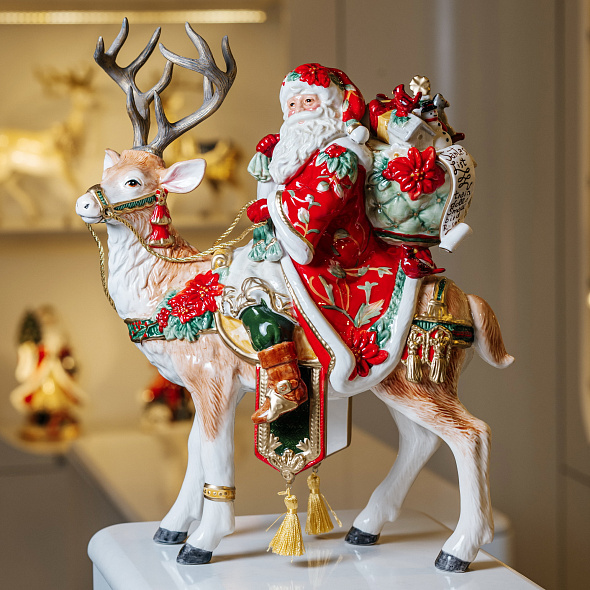 Фигурка "Санта на олене" 33х42 см