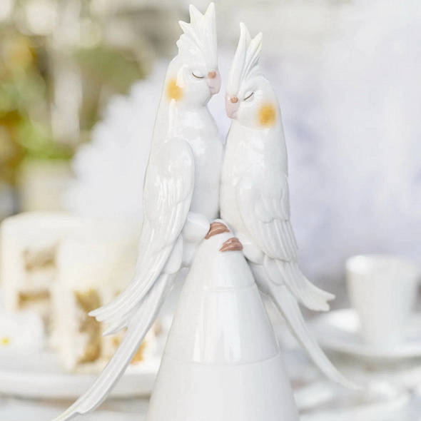 Статуэтка "Влюбленные кореллы" 27х18х11 см