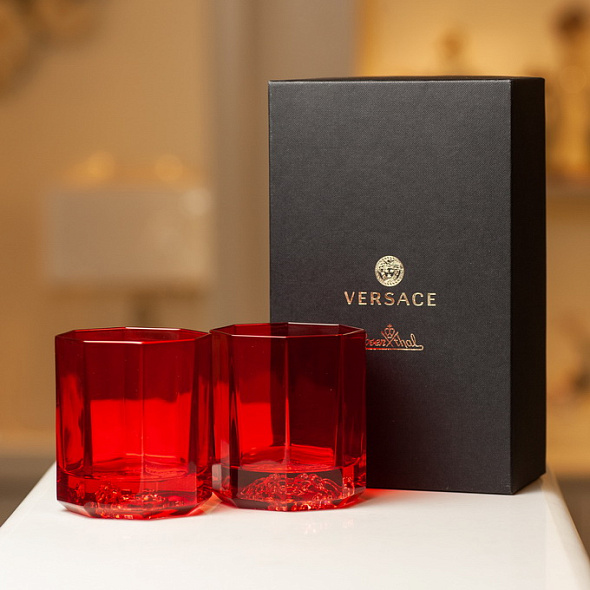 Набор бокалов для виски Versace Medusa Lumiere Rhapsody, 2 шт, цвет красный