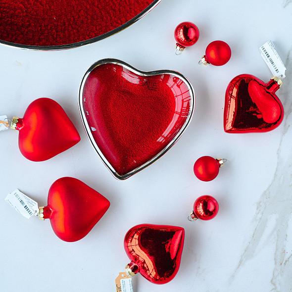 Елочная игрушка "Сердце" 8 см, красная матовая