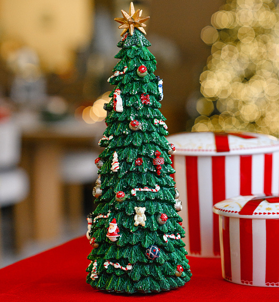 Фигурка музыкальная "Высокая ель" 30 см