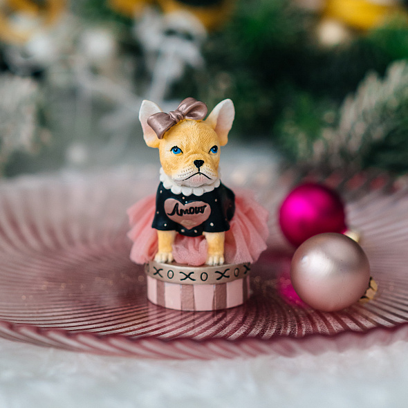 Елочная игрушка "Французский бульдог - девочка" 6,3 см