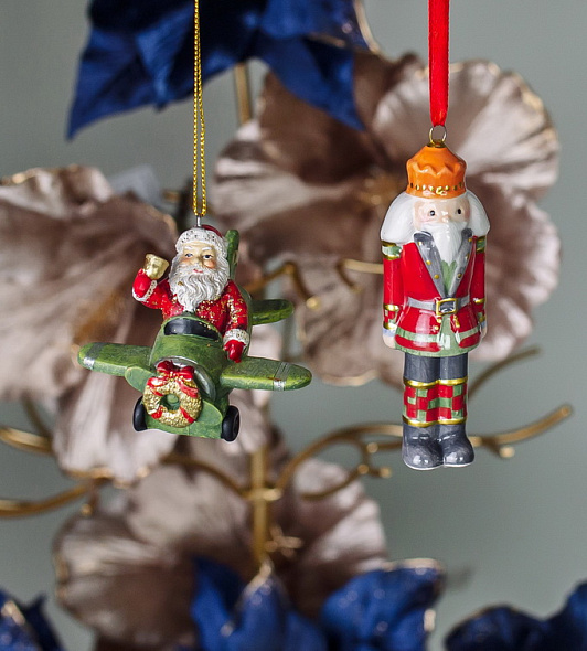 Елочная игрушка "Щелкунчик в красном сюртуке" 10 см
