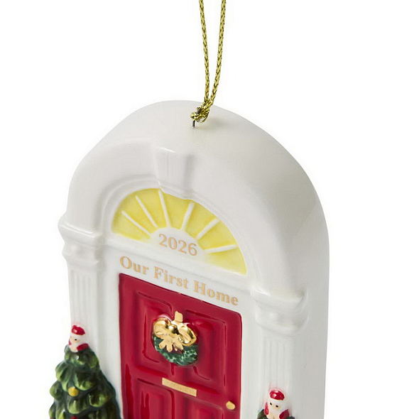 Елочная игрушка Spode Christmas Tree "Наш первый дом" 10х3 см