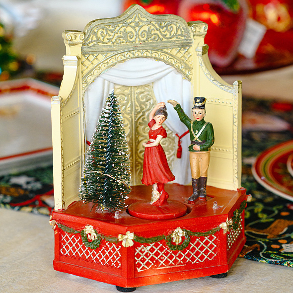 Шкатулка музыкальная с подсветкой "Вращающаяся балерина" 21х17х11 см