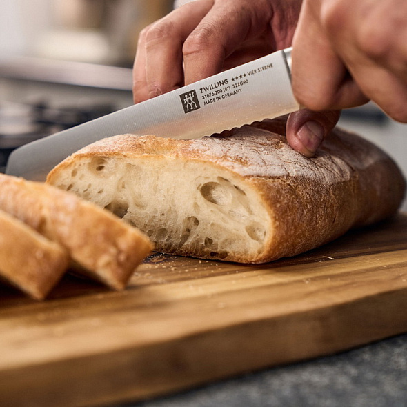 Нож для хлеба Four Star 20 см