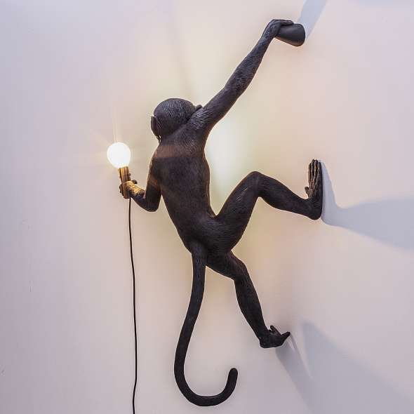 Лампа настенная Seletti Monkey Lamp Hanging 65 см, черная, версия 2