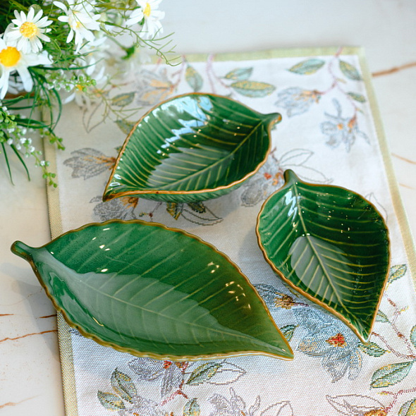 Блюдо-лист Relief Zaira 20х12 см