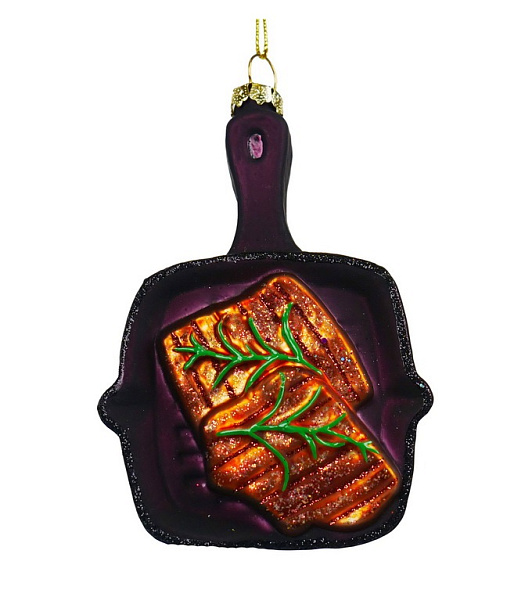 Новогодняя игрушка "Сковорода со стейками" 13 см