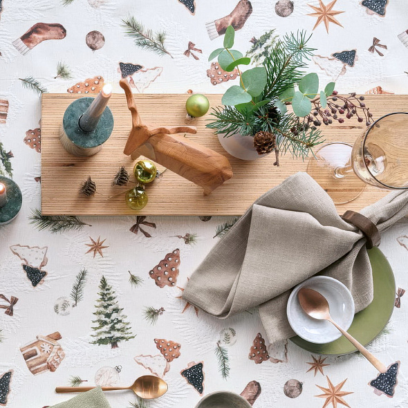 Скатерть круглая Sander Xmas Cookies 170 см
