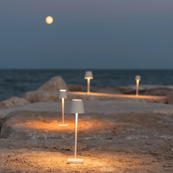 Лампа настольная Zafferano Poldina Pro Micro 27,5 см, белая