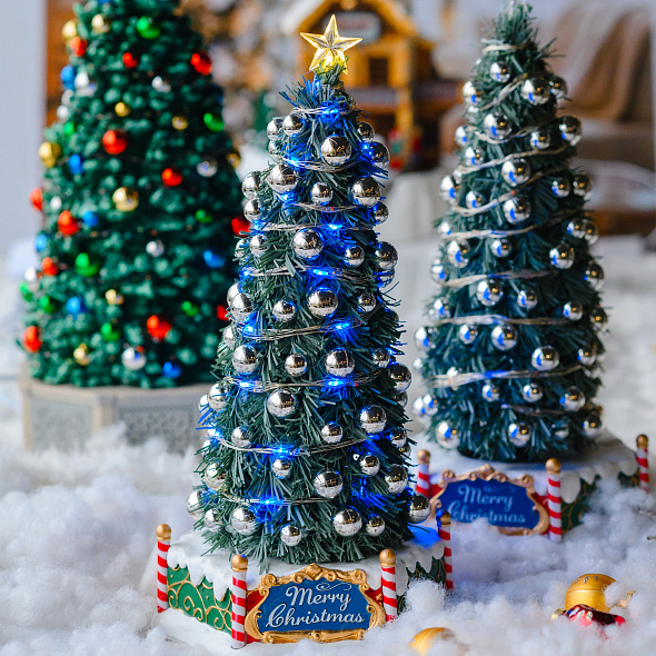 Фигурка музыкальная "Новая грандиозная елка" 16х15,4х33,7 см