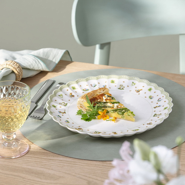 Тарелка столовая Easter Delight 28 см