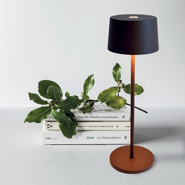 Лампа настольная Zafferano Olivia Pro 35 см, красно-оранжевая