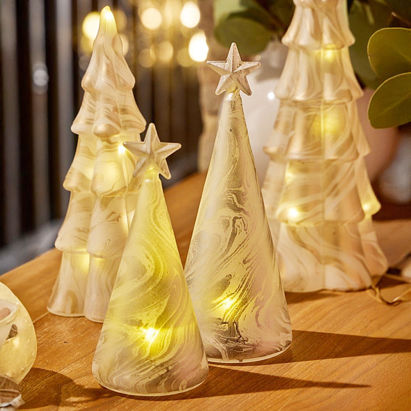 Фигурка с подсветкой "Елка" 21 см, цвет серебро