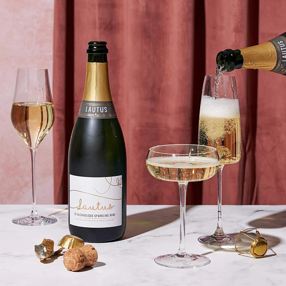 Вино безалкогольное игристое Lautus Sparkling 0,75 л, белое