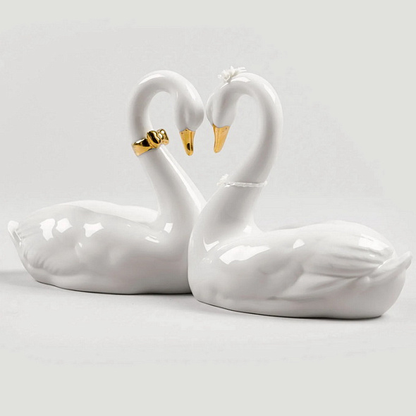 Статуэтка "Бесконечная любовь" 27х13х10 см, re-deco золото