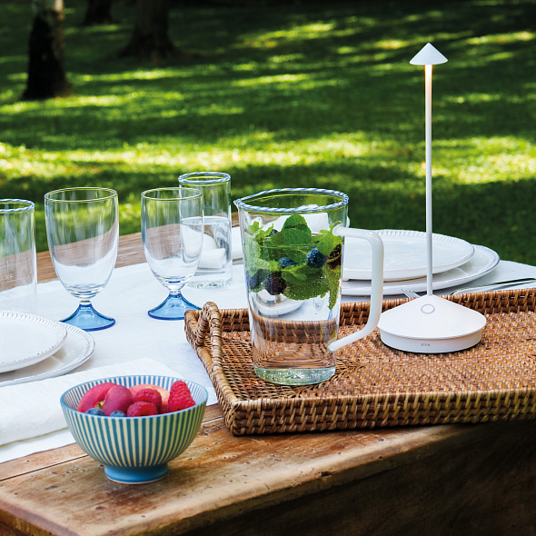 Лампа настольная Zafferano Pina Pro 29 см, белая