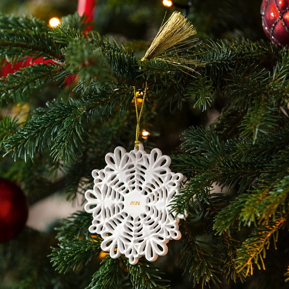 Елочная игрушка "Снежинка" Christmas Classics 10 см