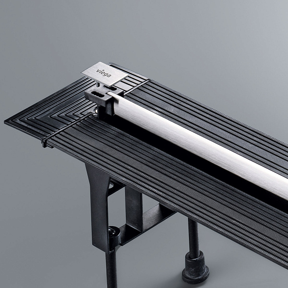 Душевой трап Viega Advantix Vario 704353, 30-120 см, с матовой вставкой