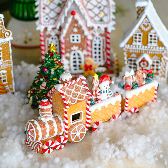 Фигурка "Пряничный поезд" 14х32х7 см