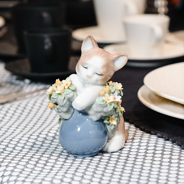 Статуэтка "Сонный котенок" 11х10х7 см