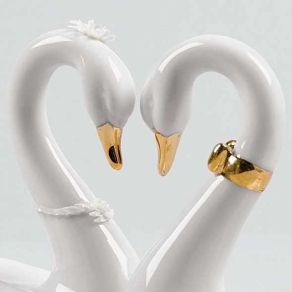 Статуэтка "Бесконечная любовь" 27х13х10 см, re-deco золото