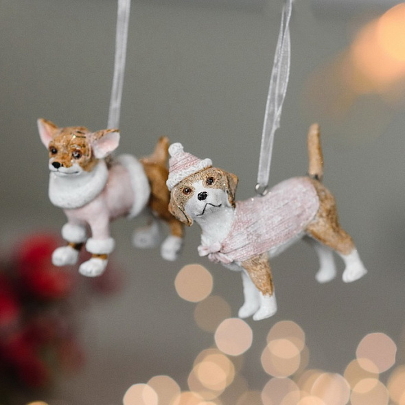 Игрушка на елку "Чихуахуа в розовой накидке" 8 см