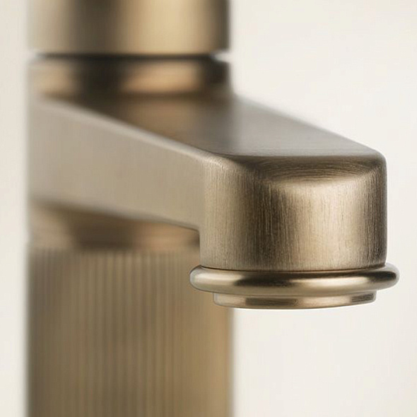 Смеситель для раковины Gessi Venti20 65001.716, брашированное золото PVD