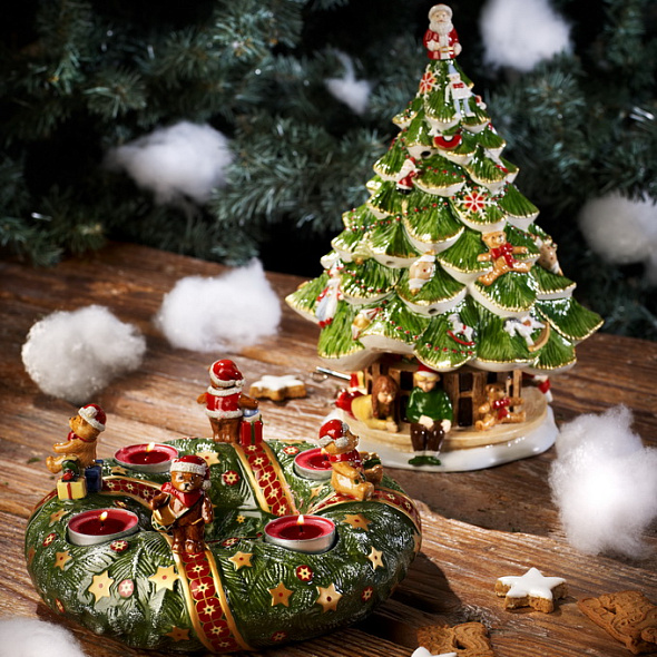 Фигурка музыкальная "Ель и Дети" 30 см