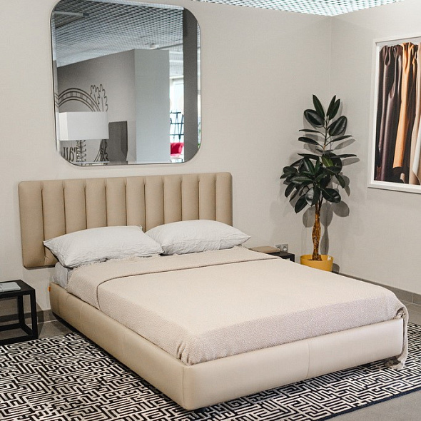 Кровать Poltrona Frau Ferdinandea 140х200, Maggese, с матрасной основой