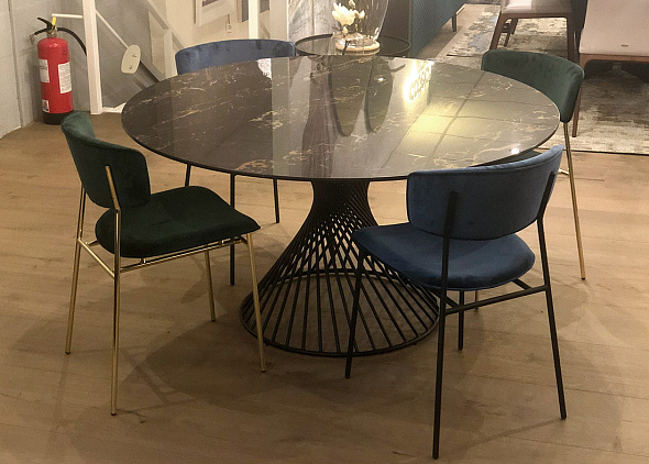 Стол Calligaris Vortex 120х120, Calacatta Black
