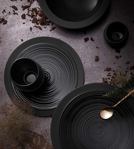 Тарелка салатная Bahia Onyx 23 см