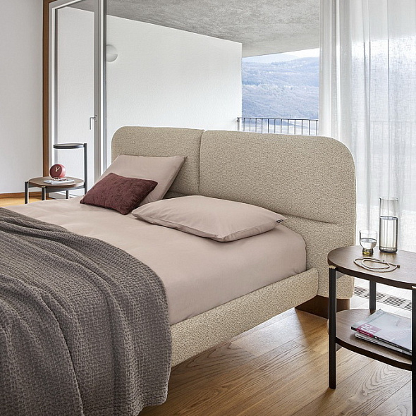 Кровать Calligaris Kilian Round 180х200 с матрасной основой