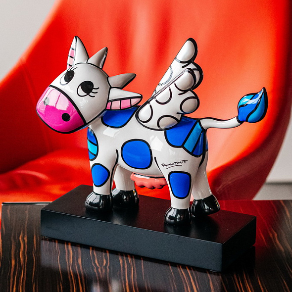 Фигурка "Летающая корова" 19 см
