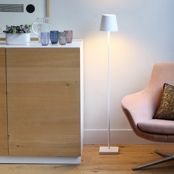 Лампа напольная Zafferano Poldina Pro L 122 см, белая