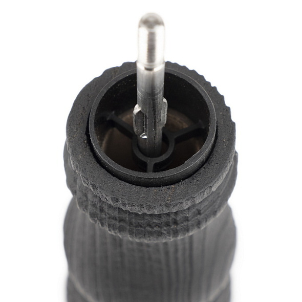 Мельница для перца Paris Nature Black 22 см, черная