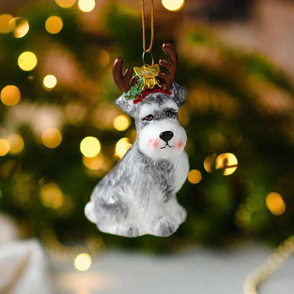 Новогодняя игрушка "Шнауцер с рожками" 10,2 см