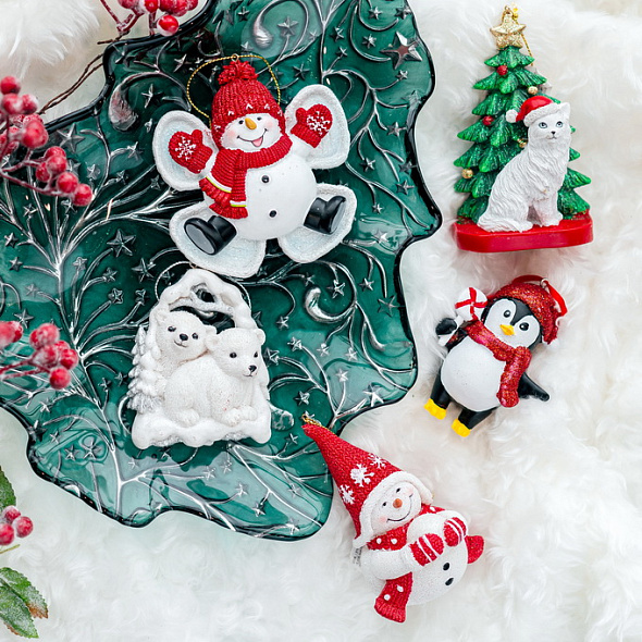 Игрушка на елку "Ангел-снеговик на снегу" 10,4 см