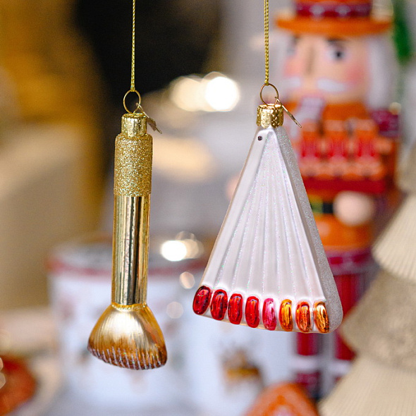 Елочная игрушка "Кисть для макияжа" 11,5 см