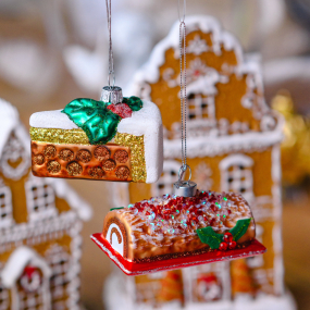 Елочная игрушка "Шоколадный торт" 5х10 см