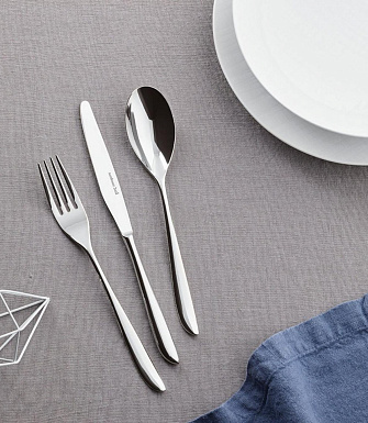 Столовые приборы