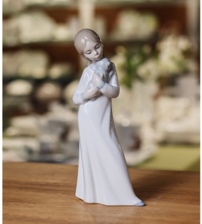 Статуэтка "Девочка со щенком" 21х9х6 см