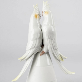 Статуэтка "Влюбленные кореллы" 27х18х11 см