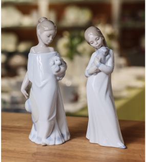 Статуэтка "Девочка со щенком" 21х9х6 см